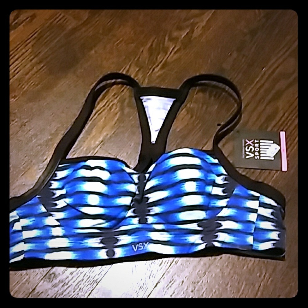 NWT! Victoria Secret Sport Bra
